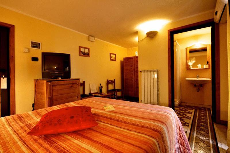 Valentino Bed & Breakfast Valenzano Dış mekan fotoğraf